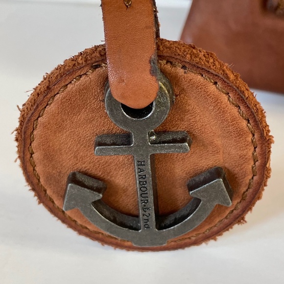 Harbour 2nd Leather Crossbody Bag - Picture 4 of 10